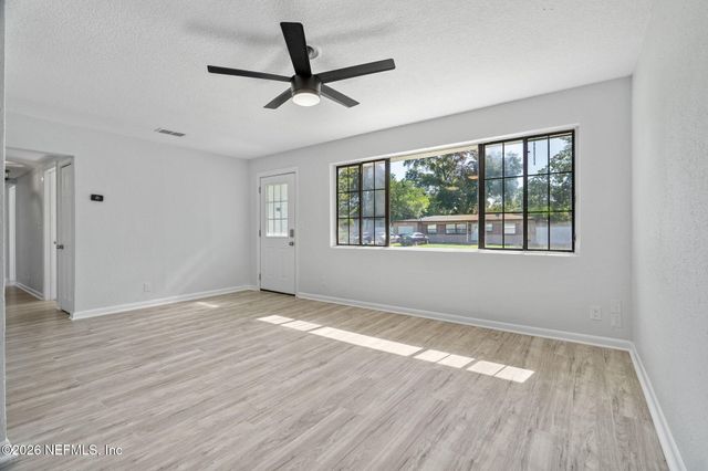 3728 ROGERO Road, Jacksonville, FL 32277