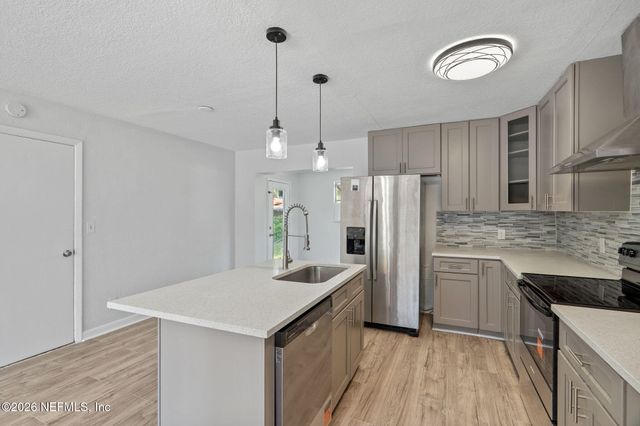 3728 ROGERO Road, Jacksonville, FL 32277