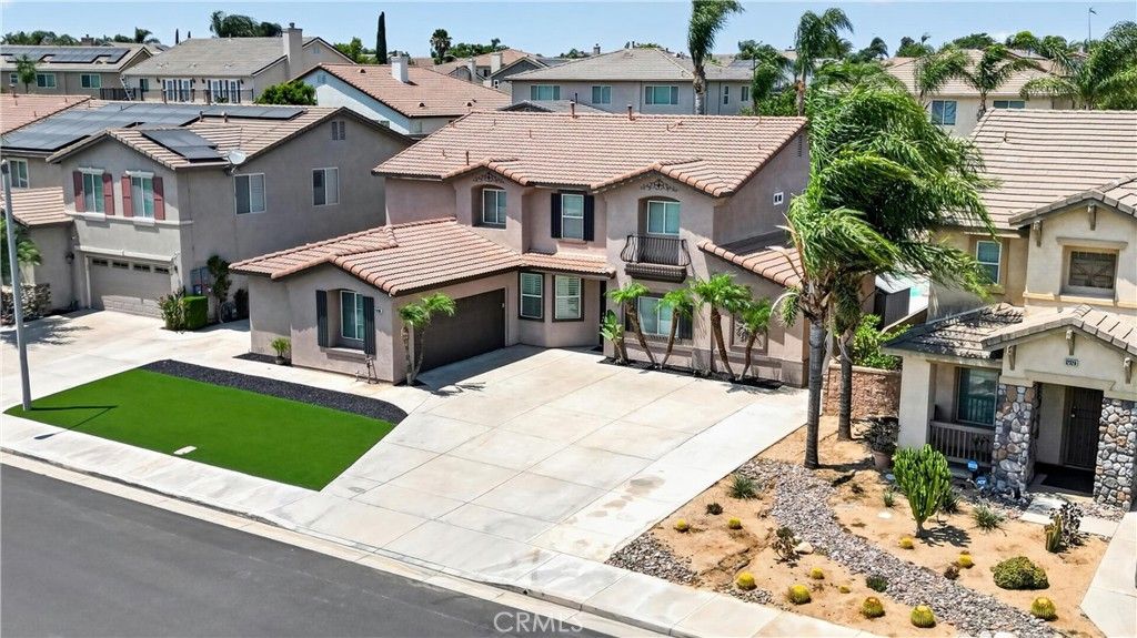 Image 2 of property listing at 12330 Columbia, Eastvale, CA 91752