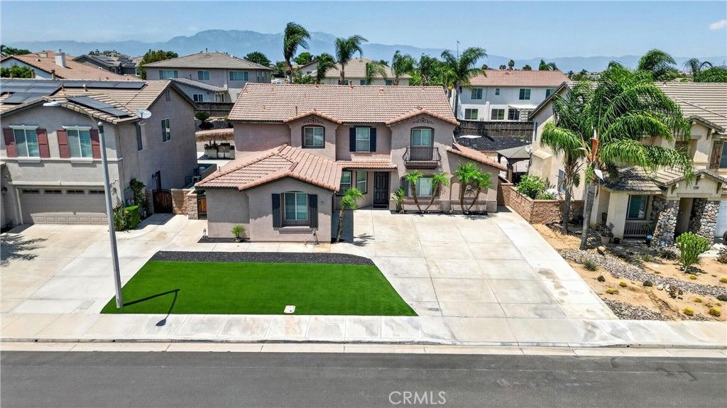 Image 3 of property listing at 12330 Columbia, Eastvale, CA 91752