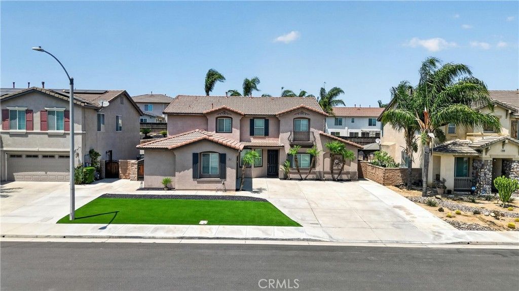 Image 5 of property listing at 12330 Columbia, Eastvale, CA 91752