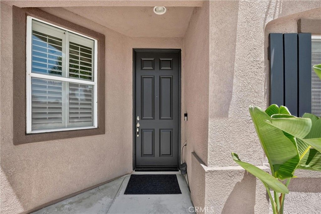 Image 6 of property listing at 12330 Columbia, Eastvale, CA 91752