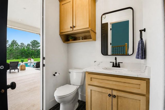 8880 Brookes Drive, Montgomery, TX 77316