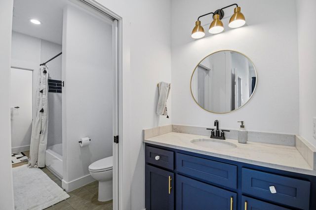 8880 Brookes Drive, Montgomery, TX 77316