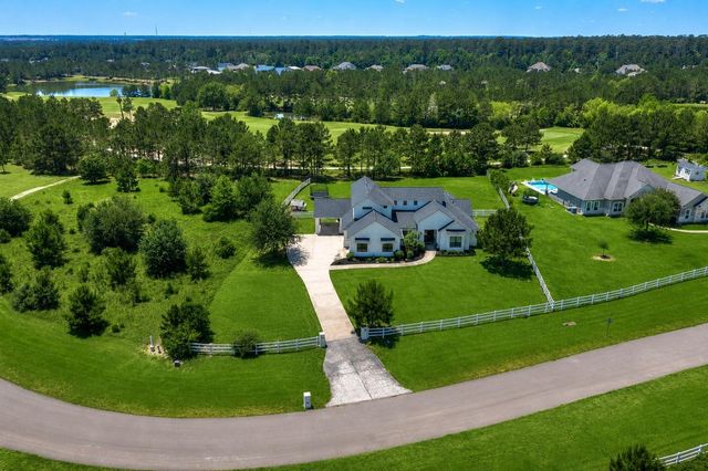 8880 Brookes Drive, Montgomery, TX 77316