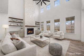 6 Oundle Lane, Bella Vista, AR 72714