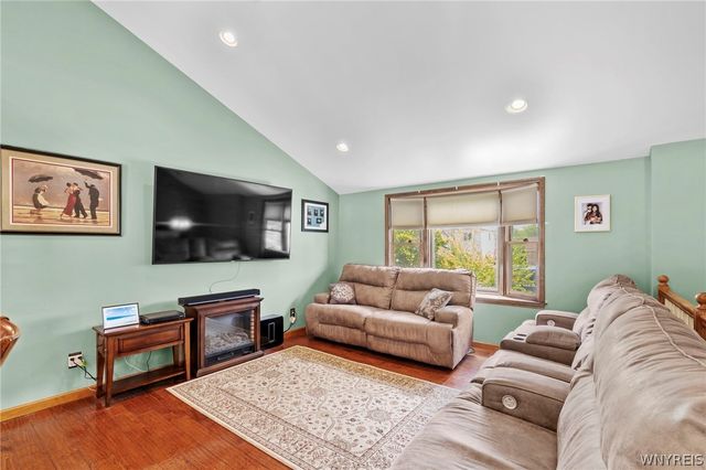 1145 Sheree Drive, Grand Island, NY 14072
