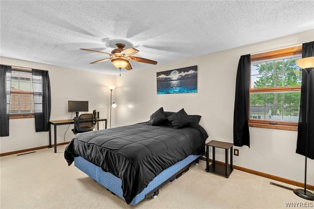 1145 Sheree Drive, Grand Island, NY 14072