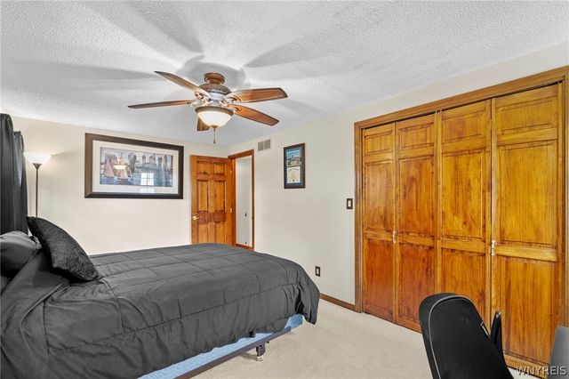 1145 Sheree Drive, Grand Island, NY 14072