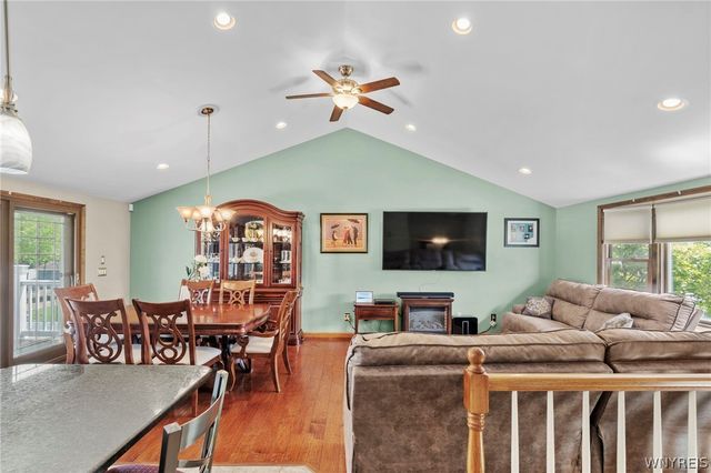 1145 Sheree Drive, Grand Island, NY 14072
