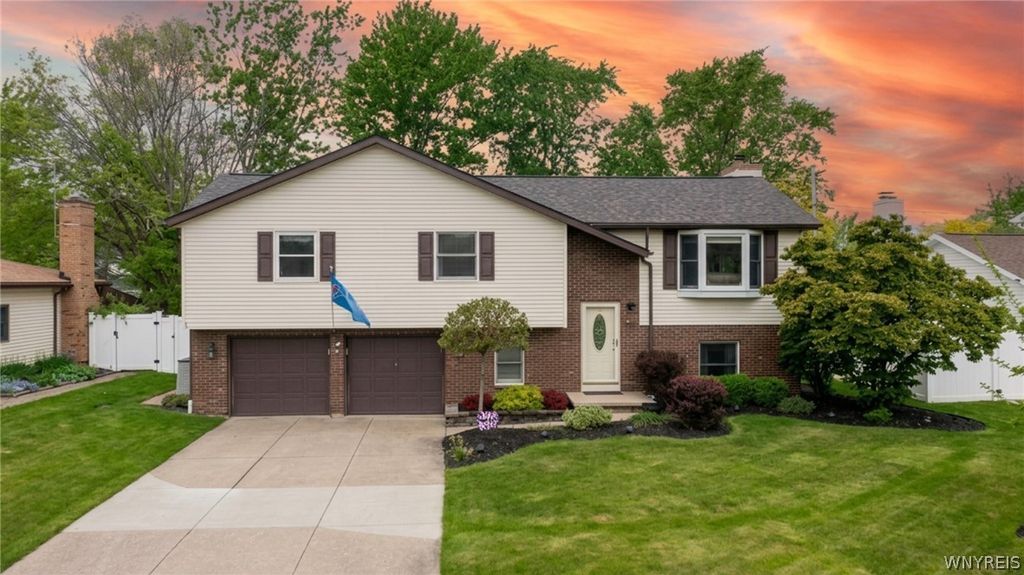1145 Sheree Drive, Grand Island, NY 14072