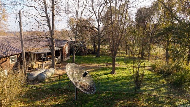 3507 County Road 232, Thayer, MO 65791