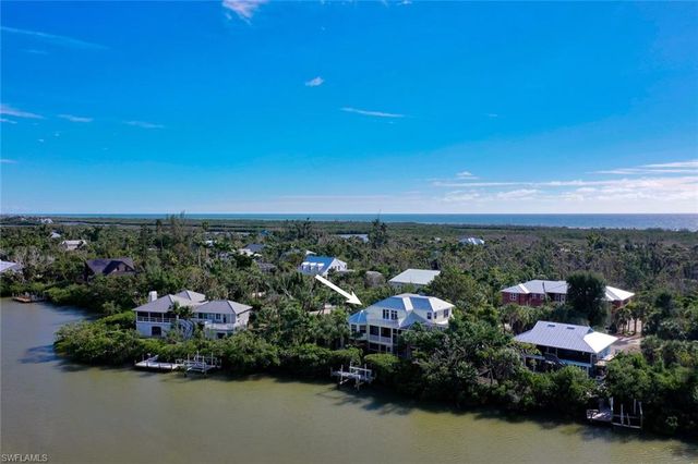 5810 Pine Tree DR, Sanibel, FL 33957