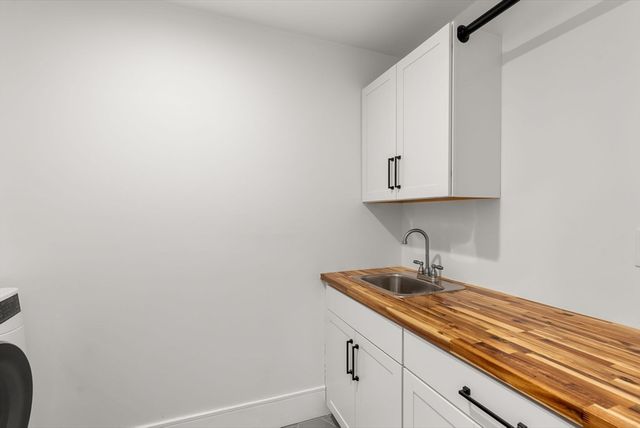 148 Lexington St, Newton, MA 02466