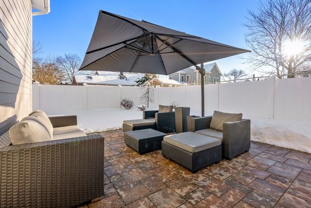 148 Lexington St, Newton, MA 02466