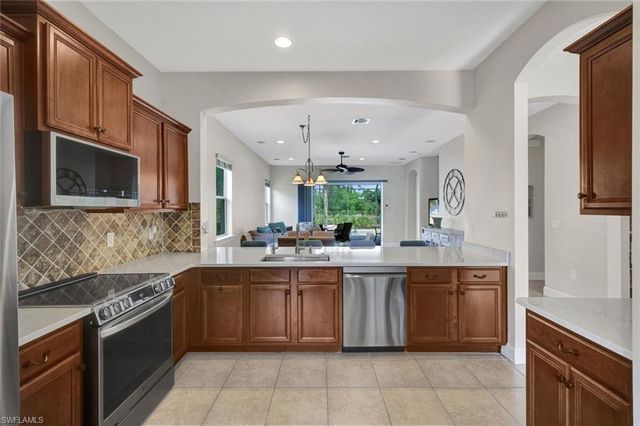 13055 Simsbury TER, Fort Myers, FL 33913