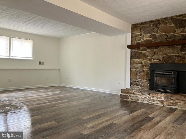 209 OAK AVE, Severna Park, MD 21146