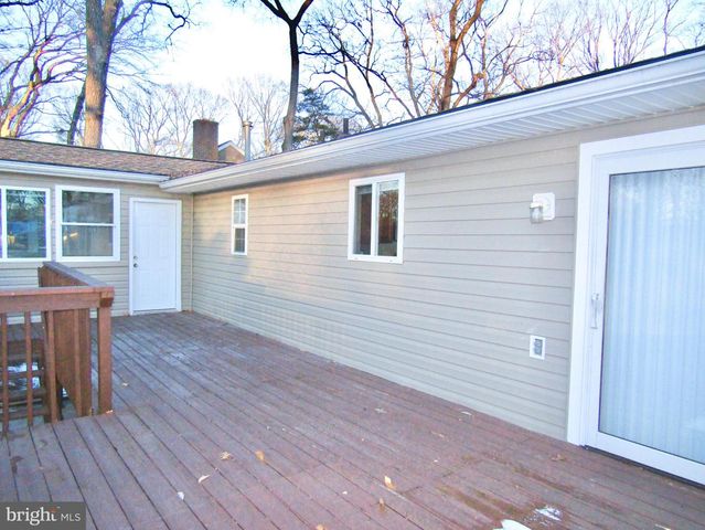 209 OAK AVE, Severna Park, MD 21146