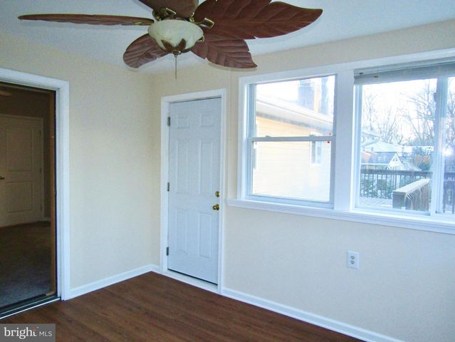 209 OAK AVE, Severna Park, MD 21146