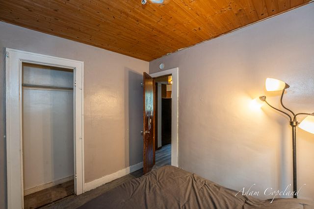 326 43rd Street SE, Kentwood, MI 49548