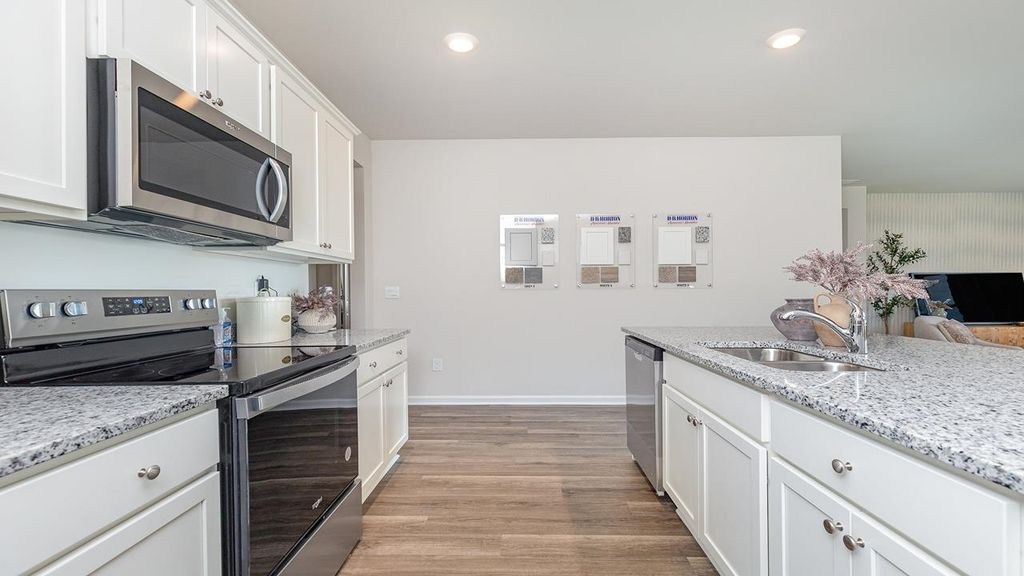 1289 Woodhouse Dr, Ash, NC 28420 — photo 5