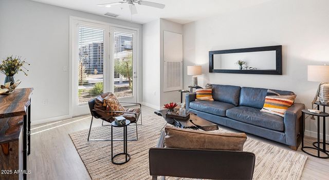 6025 W Thomas Road 1, Phoenix, AZ 85033