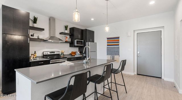 6025 W Thomas Road 1, Phoenix, AZ 85033