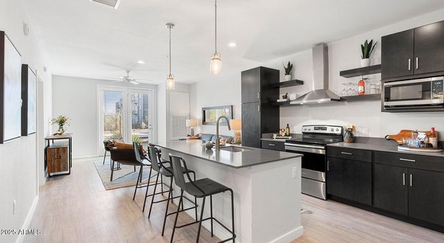 6025 W Thomas Road 1, Phoenix, AZ 85033