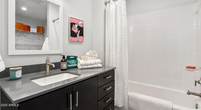 6025 W Thomas Road 1, Phoenix, AZ 85033