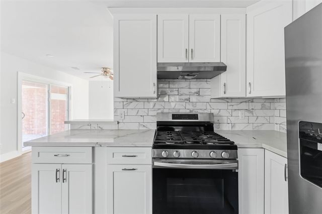 3923 Hickok Lane, Houston, TX 77047