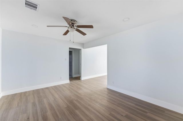 3923 Hickok Lane, Houston, TX 77047