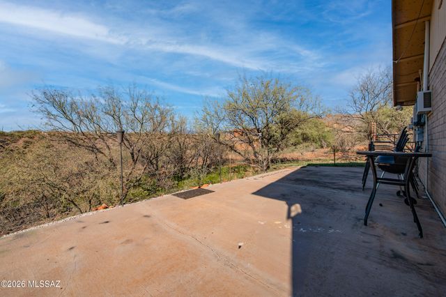 1626 Canta Court, Rio Rico, AZ 85648