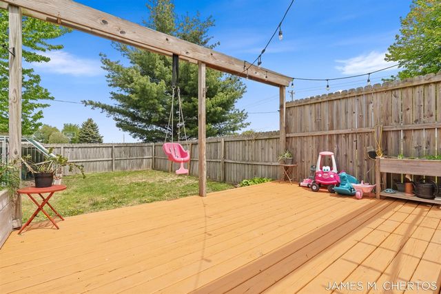 4776 18th Street, Byron Center, MI 49315