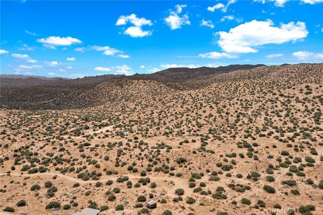 2816 Orange Trail, Pioneertown, CA 92268