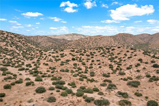 2816 Orange Trail, Pioneertown, CA 92268