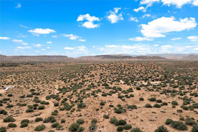 2816 Orange Trail, Pioneertown, CA 92268