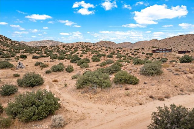 2816 Orange Trail, Pioneertown, CA 92268