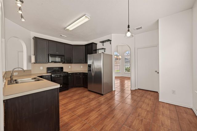 3415 S Daniel Oak Circle, Spring, TX 77389