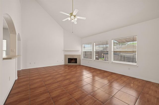 3415 S Daniel Oak Circle, Spring, TX 77389