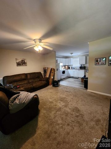 1020 Rosewood Drive, Dallas, NC 28034
