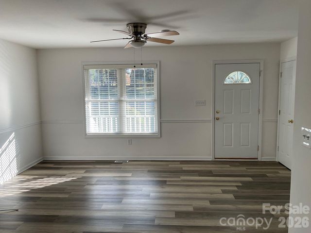 1020 Rosewood Drive, Dallas, NC 28034