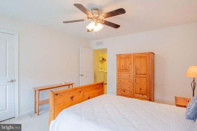 614 N GENERAL KNYPHAUSEN CT, Newark, DE 19702