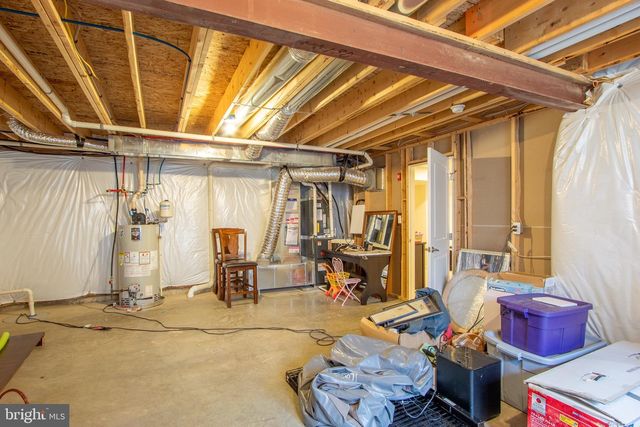 614 N GENERAL KNYPHAUSEN CT, Newark, DE 19702