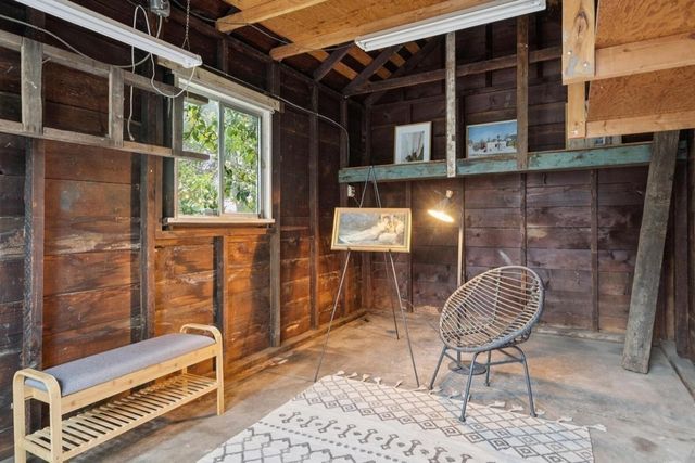 4107 4107 Lyman Rd, Oakland, CA 94602