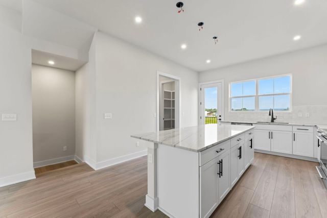 720 41st Ave, N, Nashville, TN 37209