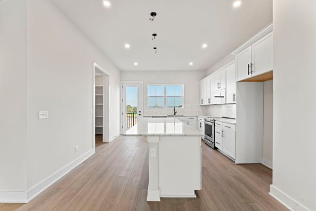 720 41st Ave, N, Nashville, TN 37209