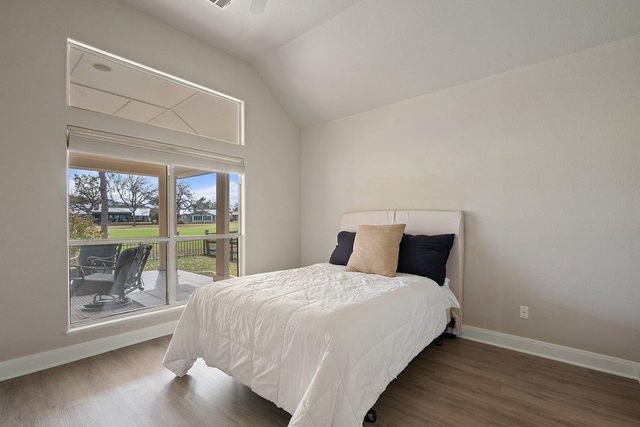 117 Longhorn DR, Horseshoe Bay, TX 78657