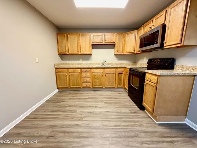 508 Vincennes St, New Albany, IN 47150