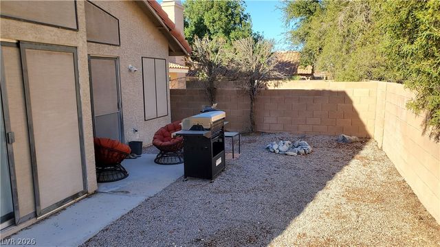 44 Fantasia Lane, Henderson, NV 89074