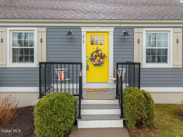 312 Boght Road, Colonie, NY 12189